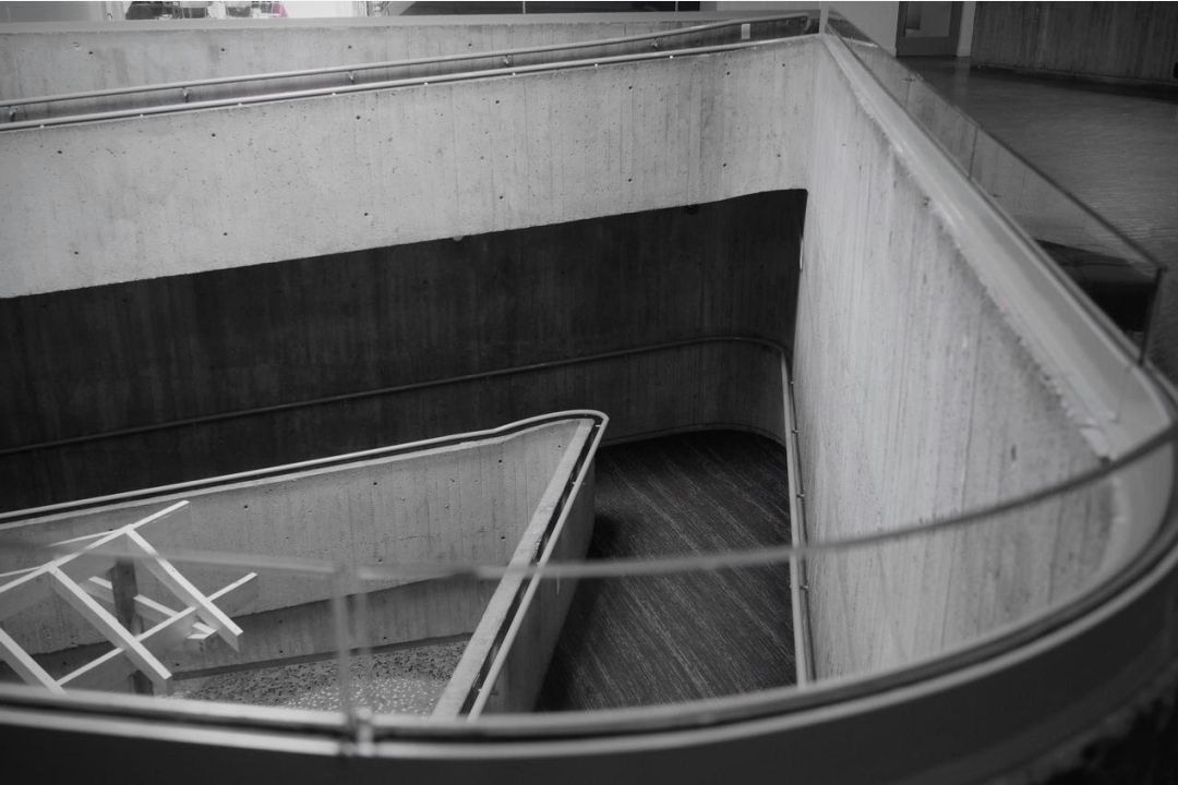 Students budgeting together